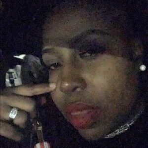 Meet your Posher, Krystal